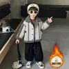 Roupas de Inverno para Meninos Jaqueta de Couro e Pelo Integrada com Plus Velvet Estilo Coreano Roupas Legais e Estilosas para Crianças Top Street-Cool para Bebês