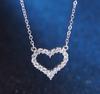 Collar de Amor para Mujer Nicho Lujo Ligero Diseño de Moda Cadena Clavícula Diamante en Forma de Corazón Colgante de Amor Versátil