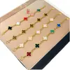 Producto estrella de transmisión en vivo de TikTok: Pulsera de trébol de cuatro hojas de cinco flores con carcasa colorida, pulsera de trébol de la suerte de lujo ligero con cadena de extensión, alta retención de color