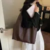 Bolsa Grande de PU Estilo Coreano para Mulheres, Nova Moda Outono e Inverno Bolsa de Ombro Retrô, Bolsa Tote Versátil na Moda para Aula e Trabalho
