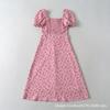 Roupas Femininas Europeias e Americanas 2024 Novo Verão Retrô Francês Gola Quadrada Manga Bufante Cintura Ajustada Vestido Longo Atacado