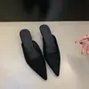 Mules Chuyuji estilo francés de gamuza con punta fina y tacón de gatito adelgazantes para mujer, adecuados para primavera, para llevar con faldas, elegantes y de tacón bajo