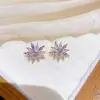 Nuevos Pendientes Pequeños Personalizados de Flor de Copo de Nieve de Aguja de Plata 2026 para Mujer, Pendientes Elegantes de Alta Gama Estilo Coreano Moda Urbana