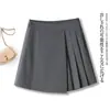 Pantalones de Falda Corta Traje Negro para Mujer Estilo Verano 2025 Petite Cintura Alta Línea A Adelgazante Pantalones de Tres Puntos Moda Pantalones de Pierna Ancha