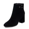 Botines de invierno cortos para mujer con forro de felpa, nuevo modelo 2026, botas de algodón de tacón alto para mujer, zapatos cálidos de tacón medio para otoño e invierno para mujer, botas Martin de tacón grueso