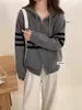 Otoño e Invierno Nuevo Cárdigan de Lana con Capucha a Rayas Holgado y a la Moda Estilo Coreano para Mujer Versátil Casual con Cremallera Chaqueta Suéter