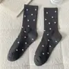 Calcetines Largos de Algodón Estilo Ins de Moda Calcetines para Mujer Otoño/Invierno Nuevos Calcetines de Lunares Calcetines Largos de Moda Calcetines de Lunares