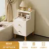 Mesita de noche personalizada para uso doméstico en el dormitorio, estante de almacenamiento pequeño y extremadamente estrecho para espacios reducidos, gabinete de almacenamiento de noche estilo crema