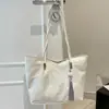 Bolsa de mão transfronteiriça da moda, novo estilo chinês para mulheres, nova bolsa de ombro floral de renda outono 2026, bolsa de ombro da moda