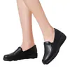 Novedad Primavera y Verano 2026 Zapatos de Trabajo Negros Suaves y Cómodos Zapatos de Cuero para Madres de Mediana Edad Zapatos de Suela Única Antideslizantes para Mujer Transfronterizo