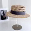 Sombrero plano tejido a mano de hierba Langya para mujer, sombrero de paja para vacaciones de verano en la playa, transpirable, calado, protección solar, gorra de sombra, moderno