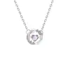 Collar de Corazón Palpitante para Mujer, Lujo Accesible, Cadena de Clavícula de Pluma de Gama Alta, Moderno y Versátil, Colgante Creativo de Diamante Colorido Estilo Ins