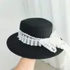 Sombrero de Paja de Encaje Estilo Francés con Copa Plana para Mujer, Protección Solar para Vacaciones de Verano en la Playa Sombrero de Ala Plana Estilo Británico