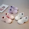 Zapatillas Casuales de Moda para Niños 2026 Verano Nuevo Estilo Zapatillas Suaves y Cómodas para Niñas Zapatos tipo Papá para Niños Zapatillas de Correr para Niños