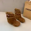 Nuevas botines de otoño estilo western con hebilla de cinturón para mujeres petite, 2026 botas cortas versátiles de suela gruesa con plataforma interior para aumentar la altura