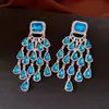 Pendientes Vintage de Plata con Diamantes, Diseño Cuadrado Lágrima, Pendientes de Lujo Ligero de Alta Gama, Accesorios para Orejas Únicos y Audaces para Mujeres
