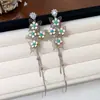 Brincos de Agulha Prata com Flores Borboleta Cravejadas de Diamantes, Brincos de Franja Estilo Francês, Toque de Luxo Leve e Alto Padrão, Design Único