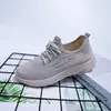 Zapatos de senderismo para mujer comercio exterior transfronterizo al por mayor nuevos cómodos casuales zapatos deportivos para mujer para primavera y otoño, zapatos para mujer de tejido fly-knit directos del fabricante