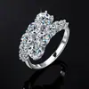 Anillo de plata de ley S925 de stock de fábrica con moissanita, anillo de plata con incrustaciones de moissanita estilo niche ins, joyería para el dedo