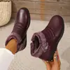 Sapatos de Algodão Quentes para Mães 2025, Botas com Forro de Lã, Botas Curtas Femininas, Sapatos de Couro Slip-On Antiderrapantes com Solado Macio para Mulheres de Meia-Idade e Idosas