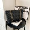 Bolso de Mujer de Alta Gama Diseño Nicho Lujo Ligero Estilo Coreano Gran Capacidad Bolso Tote de Cadena Rómbica Bolso de Hombro Retro de Mujer