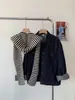Chapéu cachecol integrado de malha listrada Bi Casual para primavera e outono