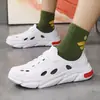 2025 Nuevo Verano Sandalias de Exterior para Hombre EVA Resistentes al Olor Antideslizantes Zapatos de Agujeros de Coco Estilo Popular de Celebridad en Línea para Hombre