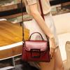 Nuevo 2025 Bolso Pequeño Cuadrado de Hombro Cruzado de Moda y Tendencia Hecho de Cuero Genuino Piel de Vaca Bolso para Mujer Estilo Fresco y Dulce