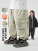 Pantalones Impermeables con Forro de Polar para Niños Otoño e Invierno 2026 Nuevo Estilo Ropa Infantil para Niños Pequeños Pantalones de Invierno Modernos