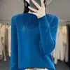 Tejido cuello redondo agujereado Diamante simple color liso Andy terciopelo adelgazante para ir al trabajo primavera nuevo mujer coreano jersey