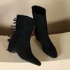 Botas de moda com franjas estilo britânico para mulheres, botas curtas de salto plataforma que aumentam a altura para outono e inverno, botas western finas versáteis, estilosas