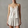 Estilo europeo y americano camisola sexy de satén y encaje de verano francés conjunto de pijama para mujer con camisola y shorts con abertura conjunto de dos piezas