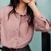 Camisa de Mezclilla Rosa Sakura para Trabajo 2026 Otoño Nueva Chaqueta para Mujer Corte Holgado Camisa Corta de Algodón Puro