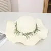 Chapéu de Palha Ruffle com Guirlanda de Margaridas Pastorais para Mulheres com Aba Larga Proteção Solar Chapéu para Viagem ao Ar Livre Fotografia Atacado