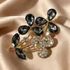 Broches com Toque de Luxo, Acessórios de Moda de Nicho, Broches de Luxo Leve, Exquisitos e de Alta Qualidade, Venda Direta de Fabricantes, Broches em Estoque para Atacado