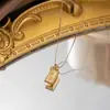 Acero de titanio no se decolora buena suerte rico pequeño collar de oro para mujer nicho de alta gama cadena de clavícula temperamento de lujo ligero todo lo combina