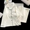Conjunto de duas peças de veludo de inverno com estampa de desenho animado para casa feminina, manga longa, estilo menina, macio e quente para casa e para dormir