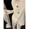 Conjunto de Pijama Quente de Lã Estilo Coreano Doce Feminino com Laço Estampa de Bolinhas para Mulheres Outono Inverno Loungewear Casual