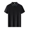 Tela de color liso, oreja de trigo fresca, 70D, 180G, de doble cara, sin costuras, tecnología sin costuras, polo de manga corta con cuello camisero y logo estampado