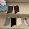 Meias Pejo color block, com babados, poá, de comprimento médio até a panturrilha com apliques de cachorro de desenho animado, meias soquete, meias femininas sem costura estilo coreano para outono/inverno