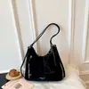 2026 Mochila Nueva de Gran Capacidad Pequeña Múltiples Bolsillos Traseros Diseño Hermoso Elegante Versátil Casual Bolso de Hombro