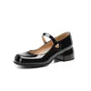Novos sapatos femininos de couro envernizado, tira simples, boca rasa, bico quadrado, camada única, salto médio, sapatos casuais 32-48, tamanhos grandes, sapatos de comércio exterior