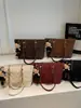 Bolsa de Tote Pequeña con Fragancia Estilo Francés 2026 Popular Bolso de Hombro Acolchado con Cadena Bolso Cruzado de Hombro Único Retro para Mujeres