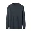 Suéter de punto para hombre de otoño e invierno, cuello medio alto, color liso, suave y agradable para la piel, casual, versátil, de manga larga, modelo popular para otoño e invierno 2026