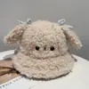 2025 Novo Coelho Fofo Cordeiro Pelúcia Chapéu de Pescador Feminino Inverno Mais Fácil de Combinar Calor e Proteção Frio Proteção de Orelha Estudante Chapéu Balde