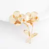 Accesorios de joyería DIY material hecho a mano latón chapado en oro rama broche broche de flor para mujer accesorios fábrica lote mixto