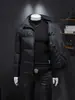 Artículos Europeos 2025 Hombres Elegante Invierno 90% Plumón de Pato Blanco Jacquard Cuello Alto Chaqueta de Plumón Talla Grande Moderna Chaqueta con Empalmes