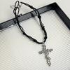 Collar con Colgante de Cruz Enrollada de Plata Estilo Gótico Diablo Sentido de Diseño Nicho Cadena de Correa de Cuero Negro