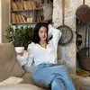 Enviado. Camisa de manga larga con volantes de encaje vintage francés y manga acampanada para mujer, top casual holgado de otoño