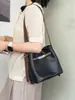 Bolso Cubo de Piel Genuina, Bolso Cubo de Mano para Mujer Estilo Nuevo, Diseño de Moda y Versátil para el Trabajo, Bolso Cruzado de Nicho